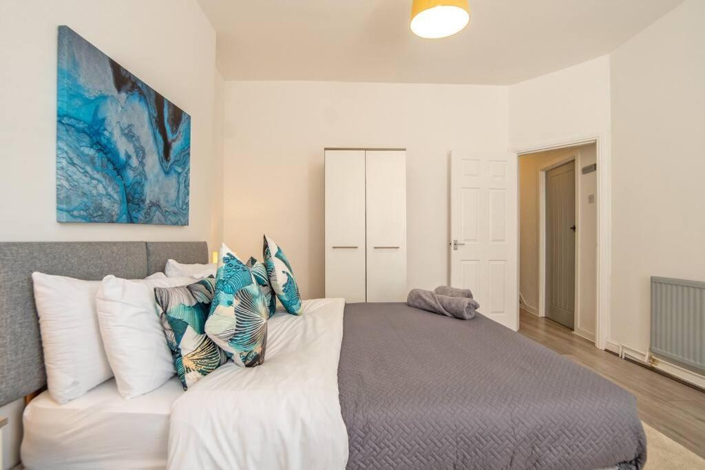 Starfish Apartment Porthcawl Bagian luar foto